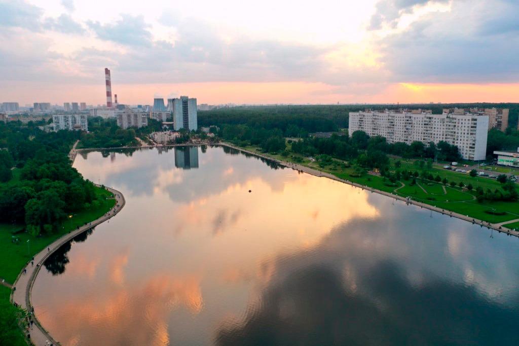 Гольяновский пруд в москве фото